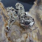 aroma ketting bloemen parfum medaillon lavasteen pomander