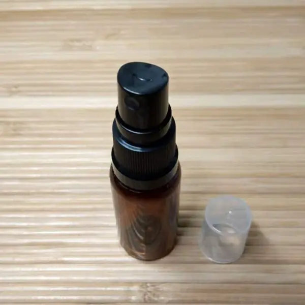 sprayflesje 20ml amber bruin zwarte verstuiver